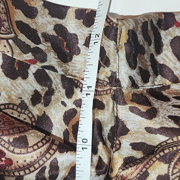 COPY - Morgan Taylor Intimates 2 Piece Pajama Set (M) - Picture 7 of 16